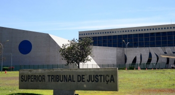 STJ dá 48h para autoridades do Amazonas se explicarem sobre oxigênio